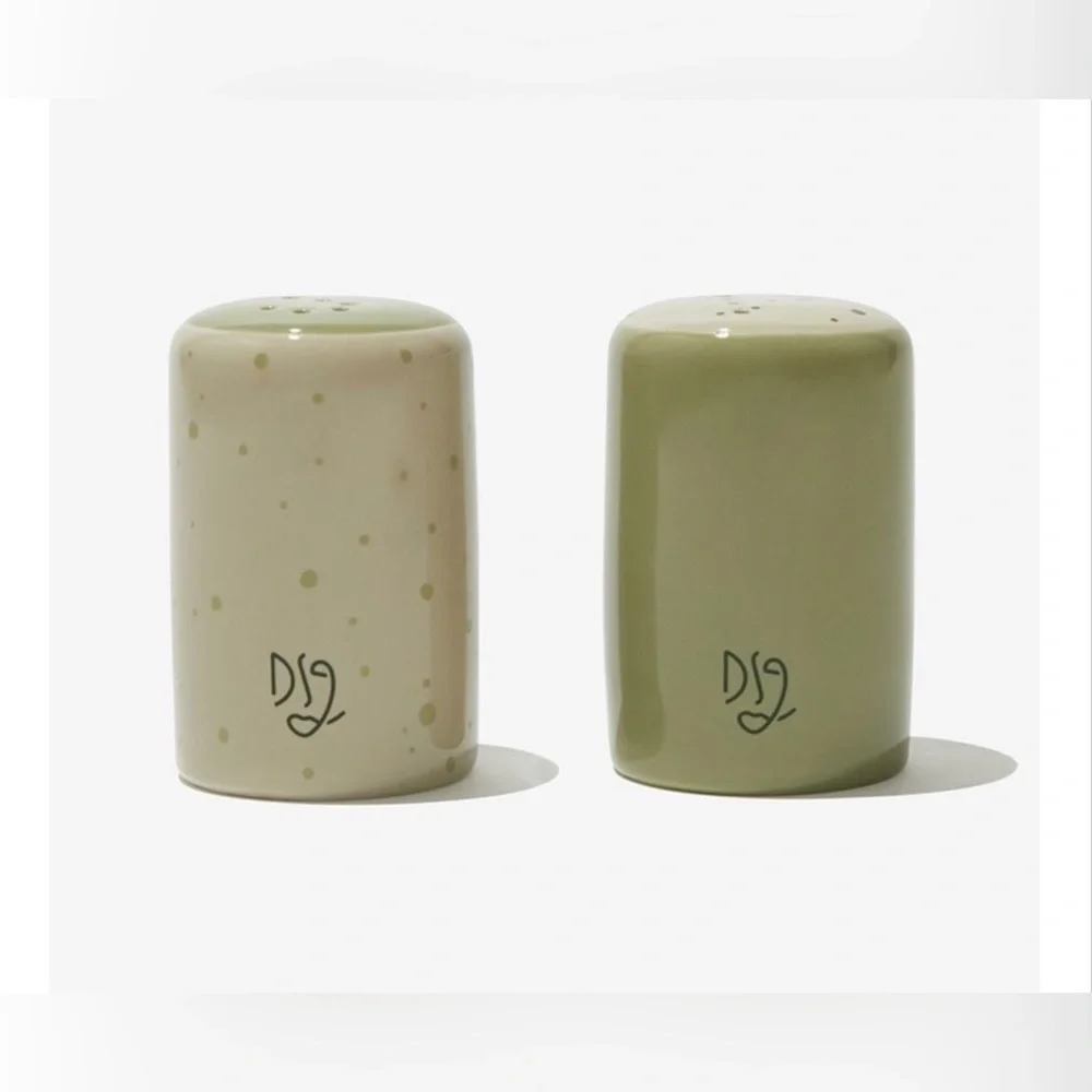 Darling Spring Salt & Pepper Shakers NWT Pottery Glass Green Natural